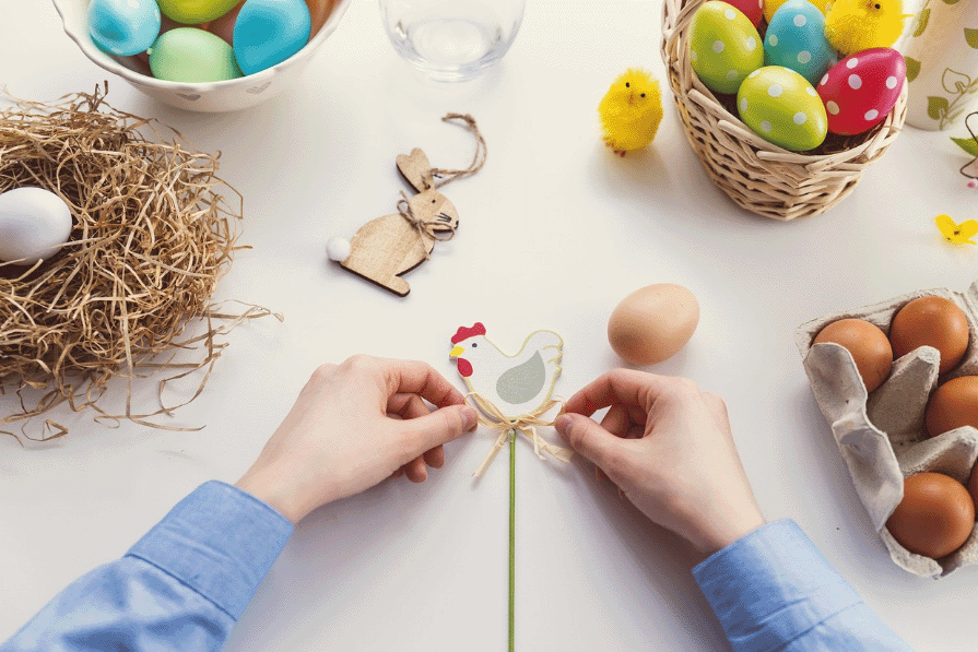 Decorate Easter Eggs