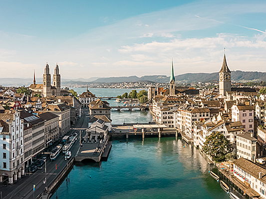  Thalwil - Switzerland
- Zürich von oben