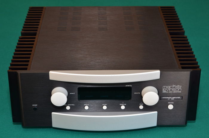 Mark Levinson 383 Integrated Amplifier