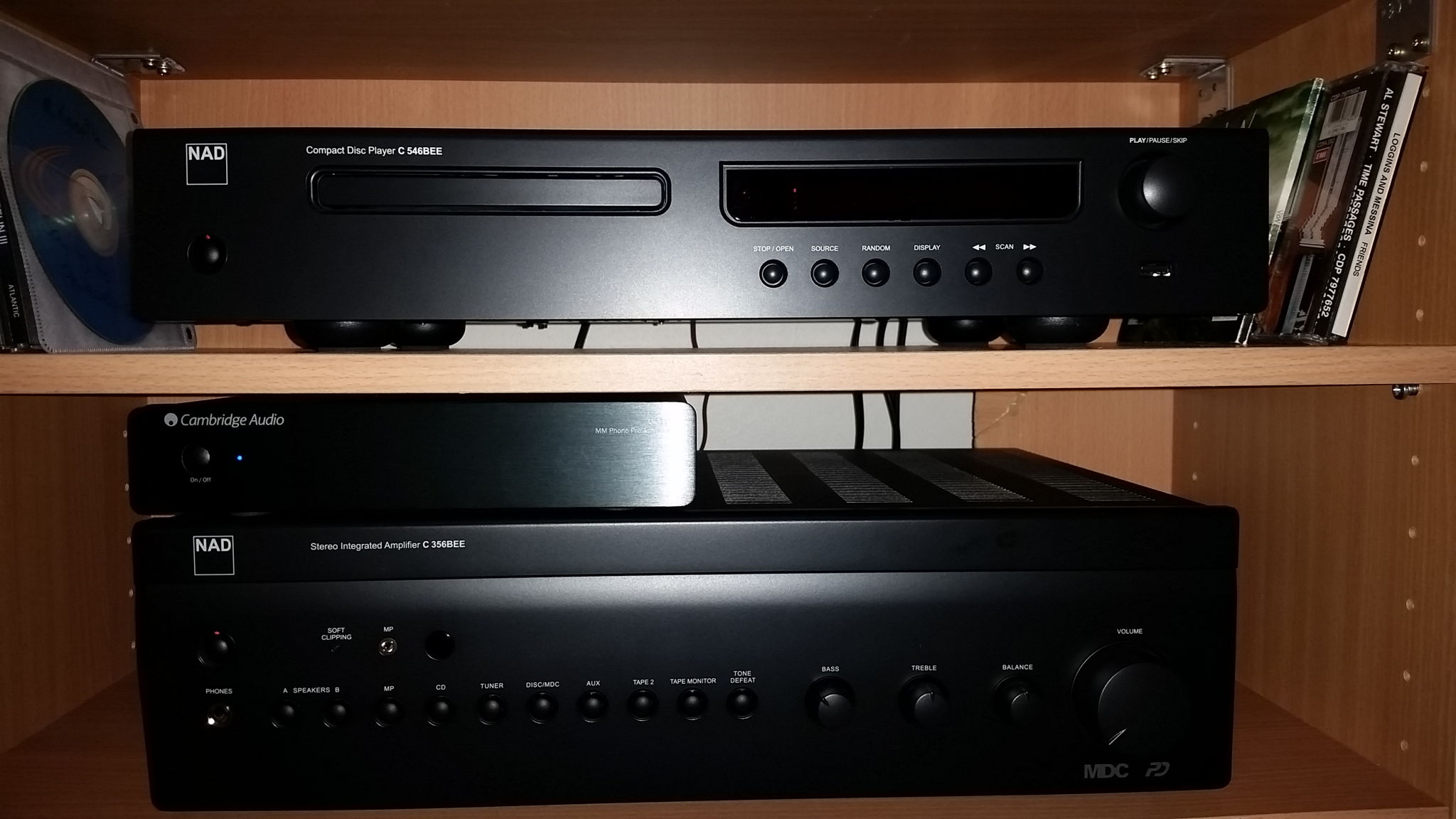 CD,Phono pre amp and Amplifier