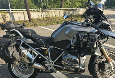 2013 BMW R 1200 GS motorcycle for rent near Lincoln Park , NJ