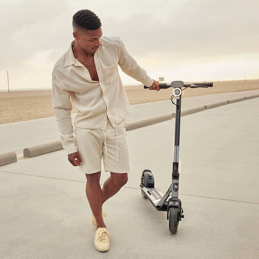 NIU KQi Air Carbon Fiber Electric Scooter Lightweight Scooter NIU® Official
