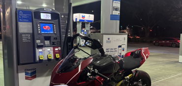 2024 DUCATI PANIGALE V2 motorcycle for rent near Lemoore, CA