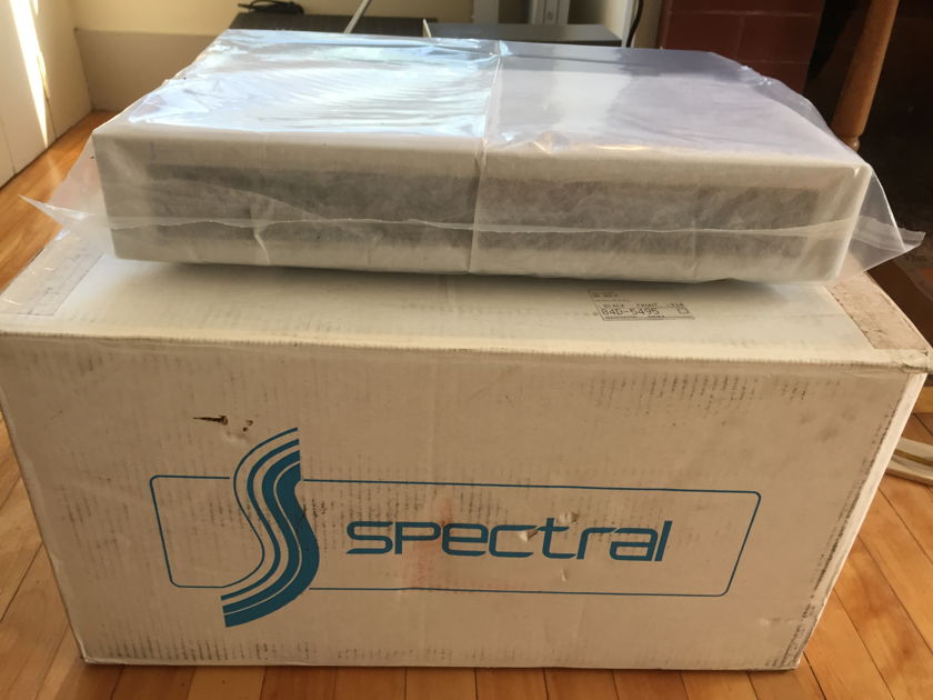 Spectral Audio DMC-30SL preamplifier
