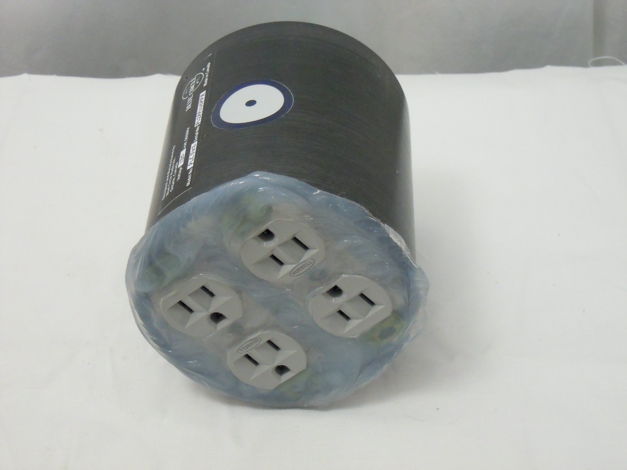 Blue Circle Audio PLC Thingee FX2 4-each Outlets (new)