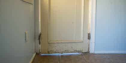 Signs Your Interior Doors Are Overdue for Replacement in a San Antonio Home