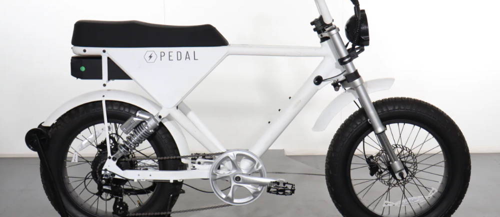 a Pedal Electric Core 2.0 mini moto