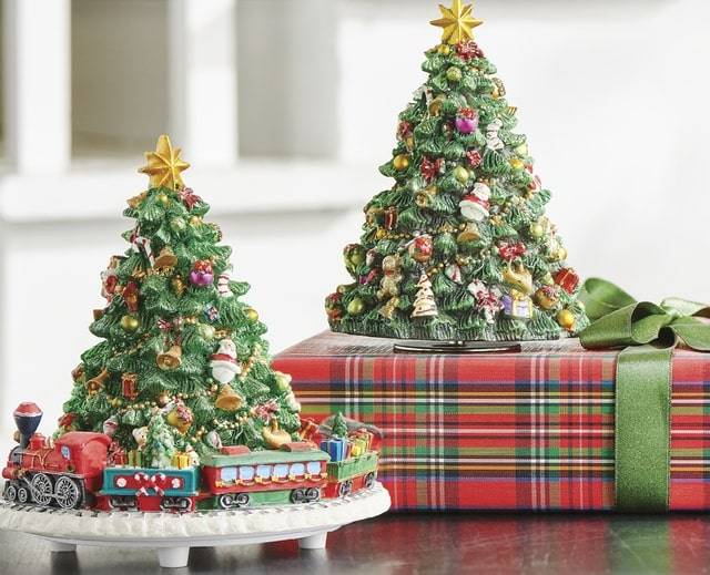 raz imports musical rotating Christmas tree