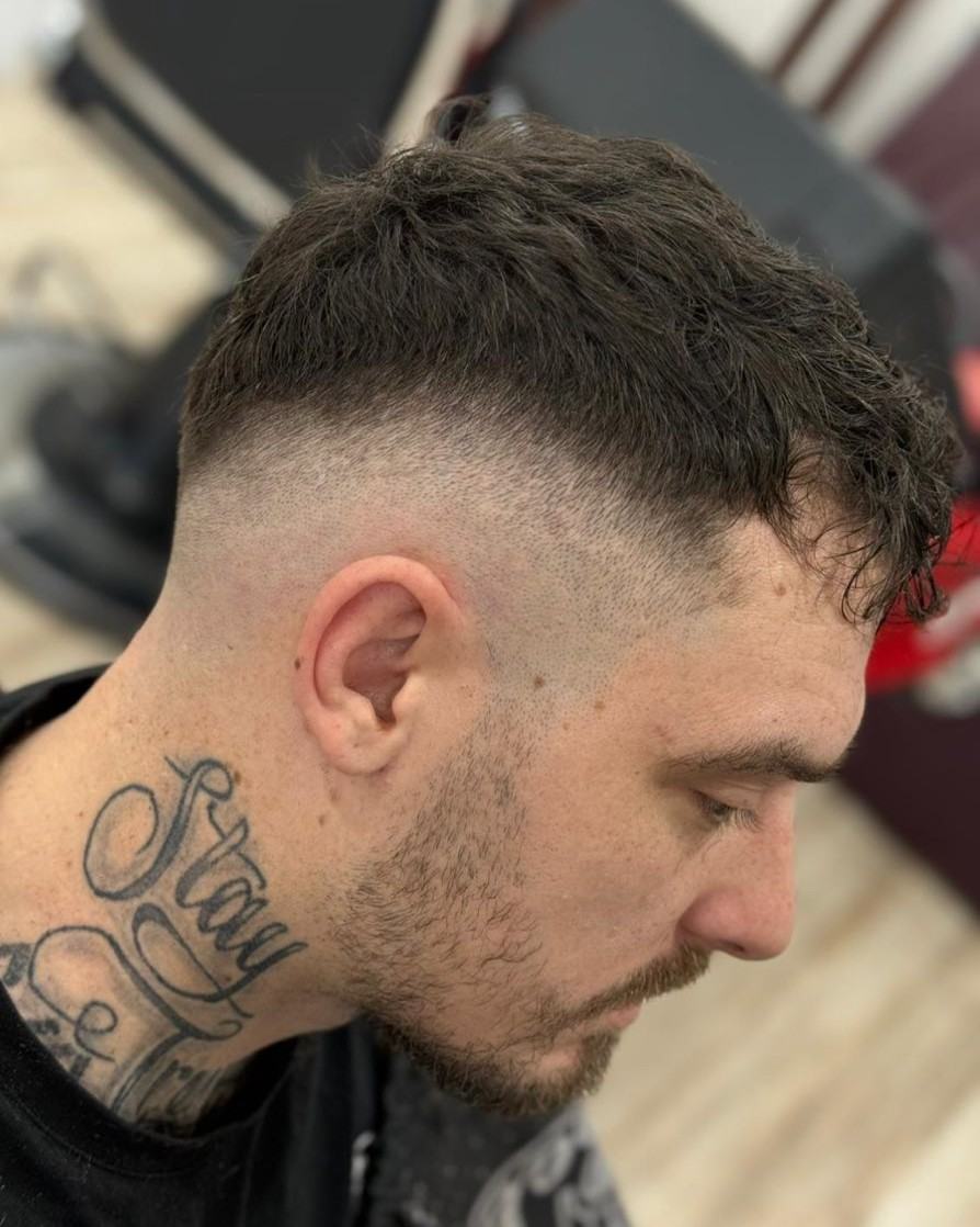 Knows Hair Barber Shop - Image 4