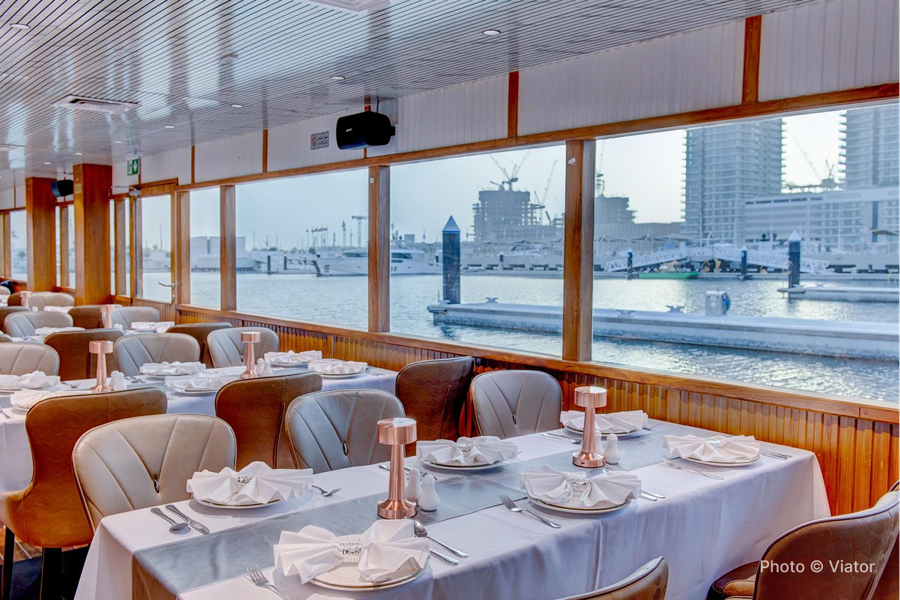 Dubai Marina Luxury Dinner Cruise, Live Shows, & Open Bar - photo 6