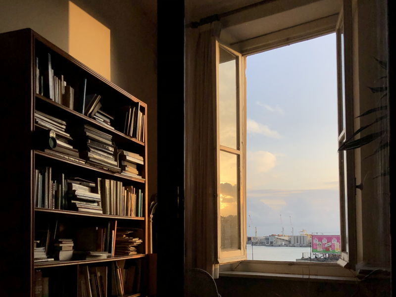 Corsi di cucina Genova: Focaccia e tiramisù con vista sul porto di Genova
