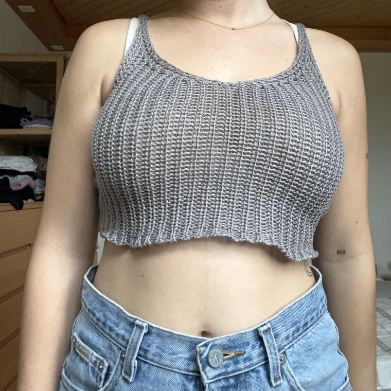 knitted crop top