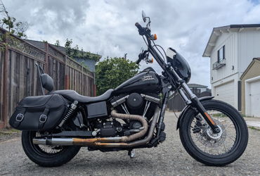 2016 HARLEY-DAVIDSON DYNA STREET BOB (VIVID BLACK) motorcycle for rent near Millbrae, CA