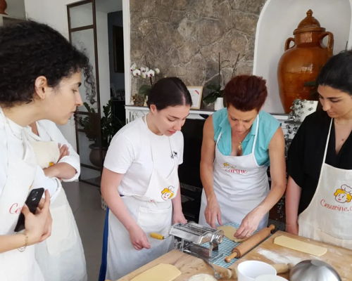 Cooking classes Vico Equense: Pasta and dessert with a view of the sea