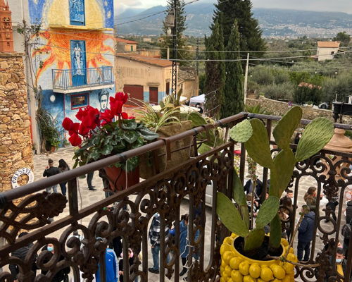 Cooking classes Partinico: Ravioli Masterclass and Tour of the Colorful Borgo Parrini