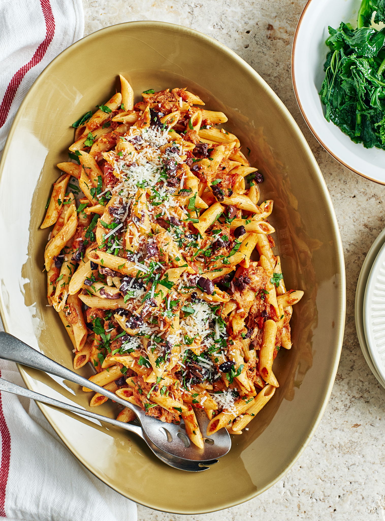 Tuna, Olive and Tomato Penne | RICARDO