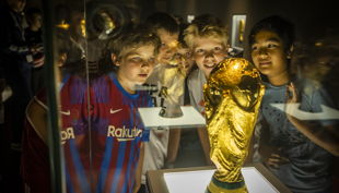 kindergeburtstag fussballmuseum schuetze