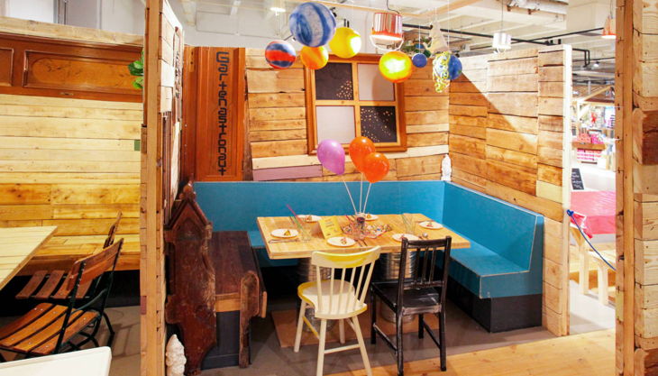 oskarshausen geburtstagstisch gartenastronaut