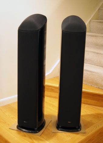 Mirage OMD-15 floorstanding Omnipolar speaker pair, glo...