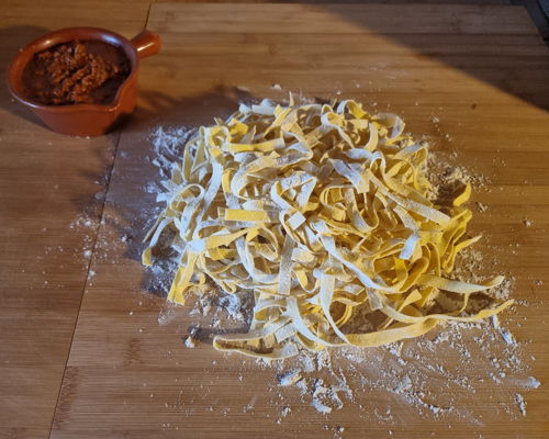 Corsi di cucina Firenze: Cuciniamo il crostone toscano e tagliatelle alla carrettiera