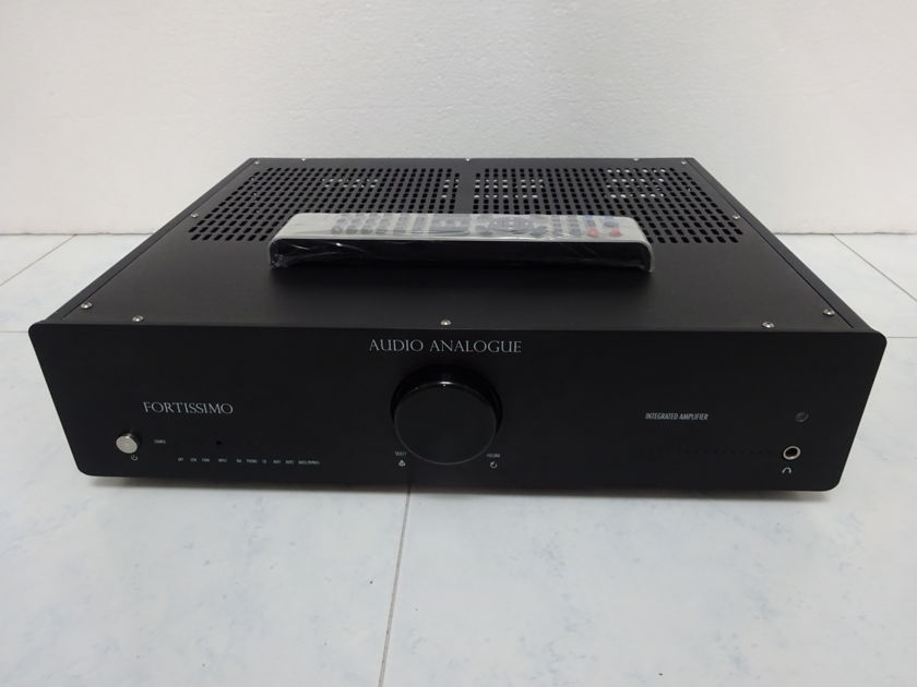 Audio Analogue  Fortissimo Integrated  - Free shipping (220V-240V @ 50/60Hz)