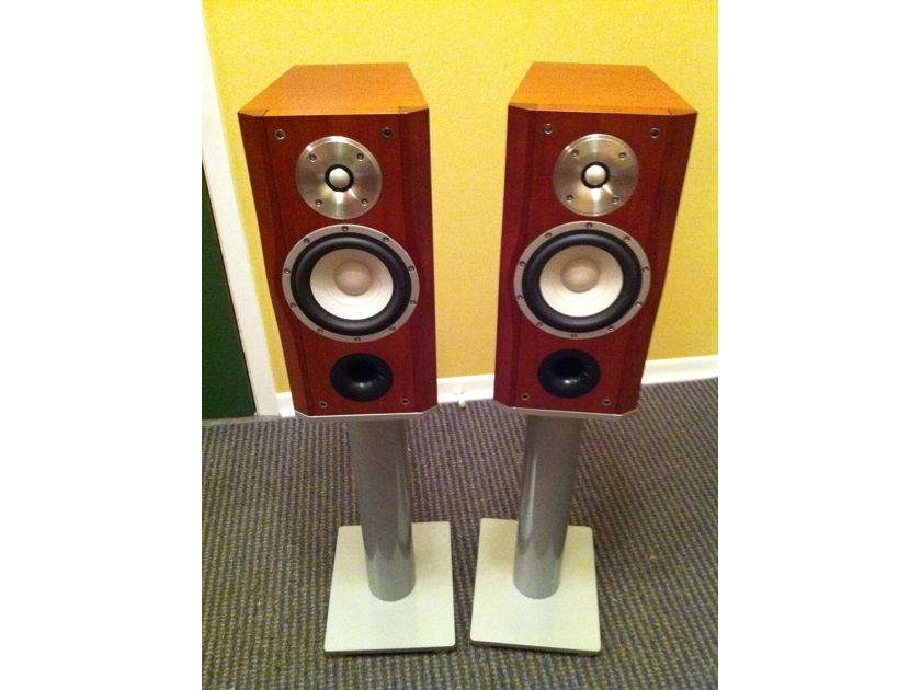Esoteric MG-10 Monitors with stands