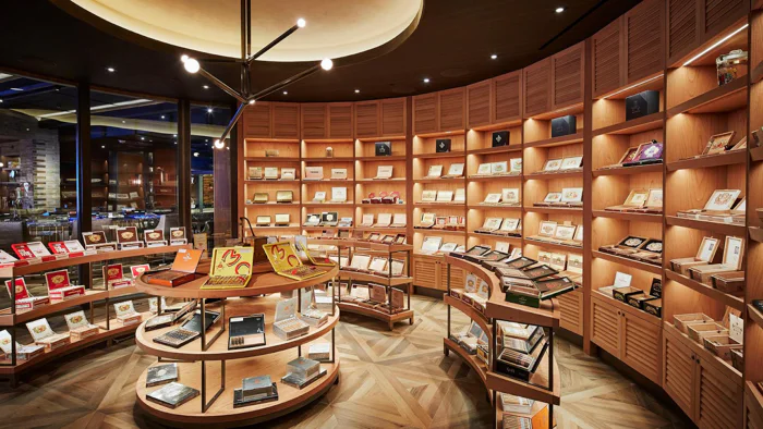 Montecristo Cigar Bar