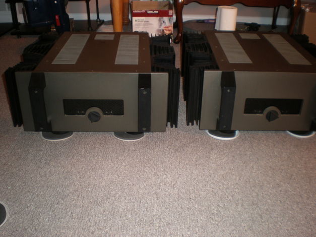 GRYPHON REFERENCE ONE  MONOBLOCKS