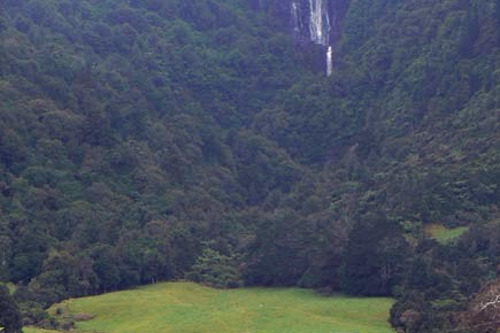 24. Восхождение на самый высокий водопад Вайрере. Из Окленда, Роторуа, Тауранга.
