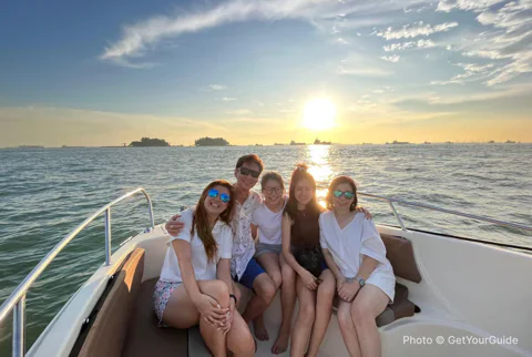 Singapore Southern Islands Speedboat Guided Tour