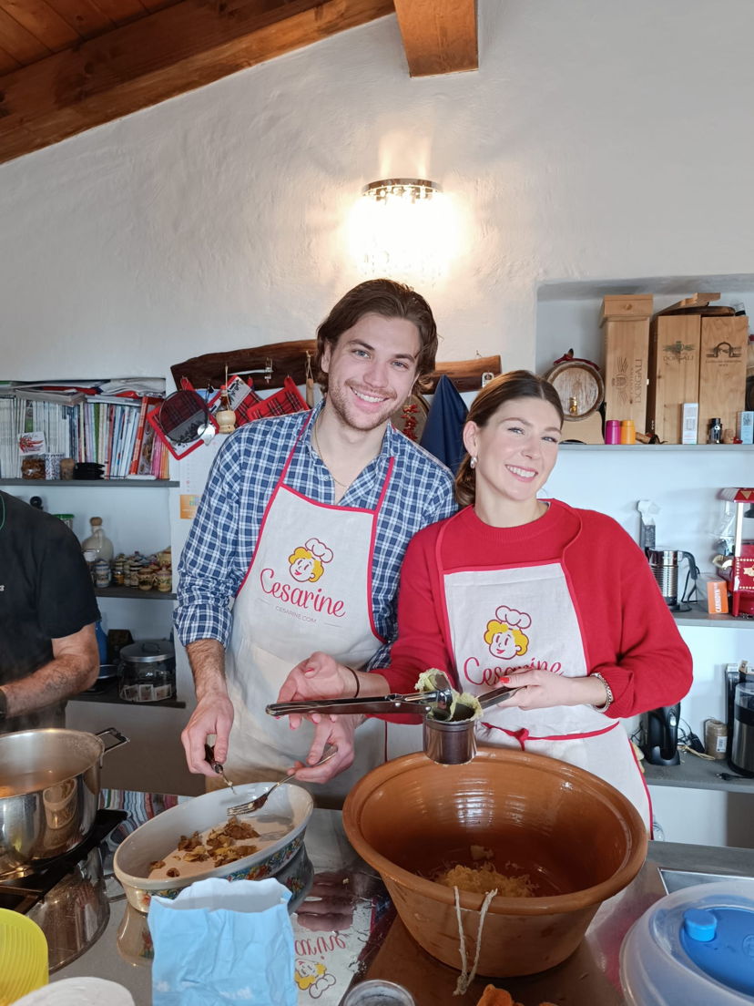 Cooking classes Zoagli: Let's make Pesto Genovese together in front of Portofino