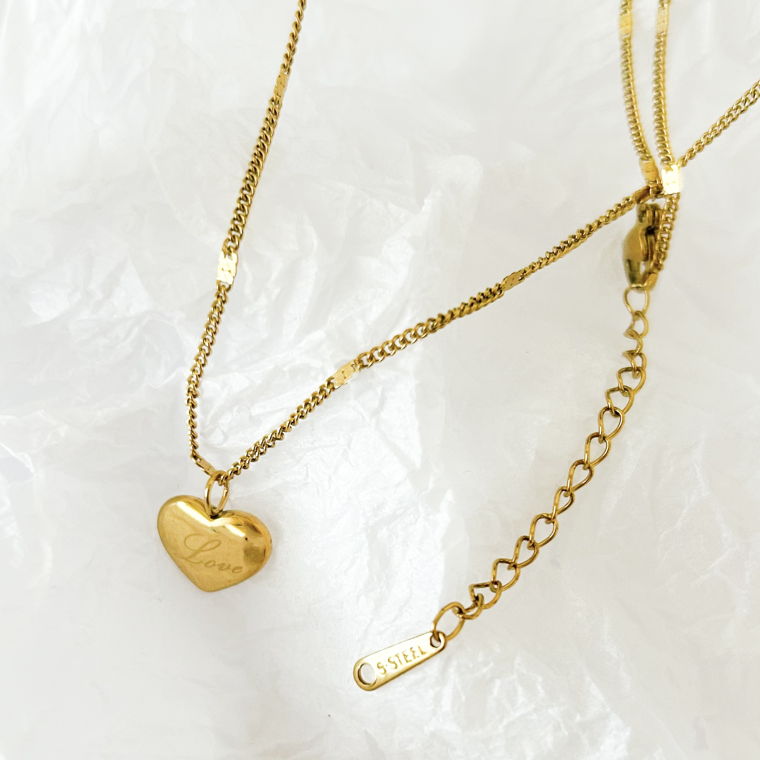 LOVE - Heart Necklace 18k gold plated