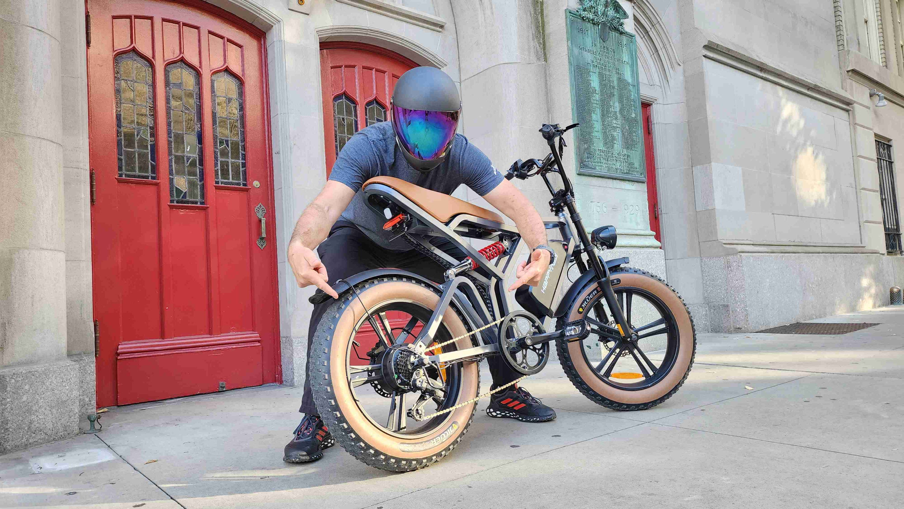 Choosing the Right Electric Bike for Thrilling (and Safe) Rides: A Guide for Parents