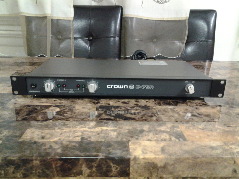Crown  D75A Two Channel 55  Power Amplifier XLR