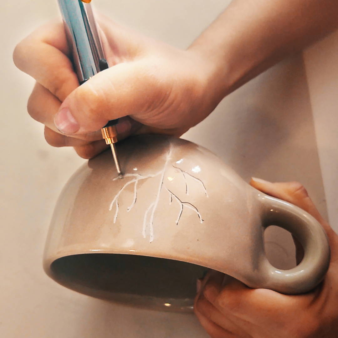 Ceramic engraver