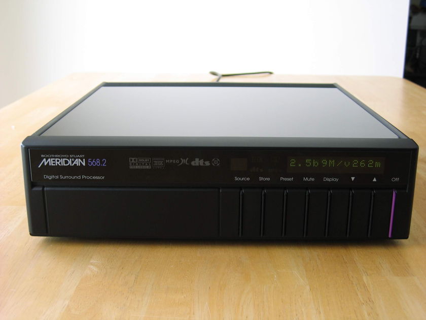 Meridian 568.2mm Digital Surround Processor