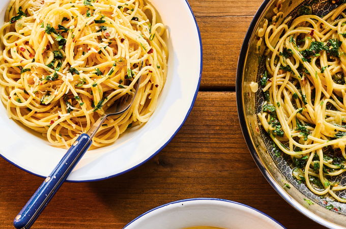 Pâtes à l’ail et à l’huile <i>aglio e olio</i>