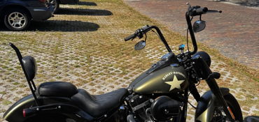 2016 HARLEY-DAVIDSON SOFTAIL SLIM S (COLOR OPTION) motorcycle for rent near Saint Petersburg, FL