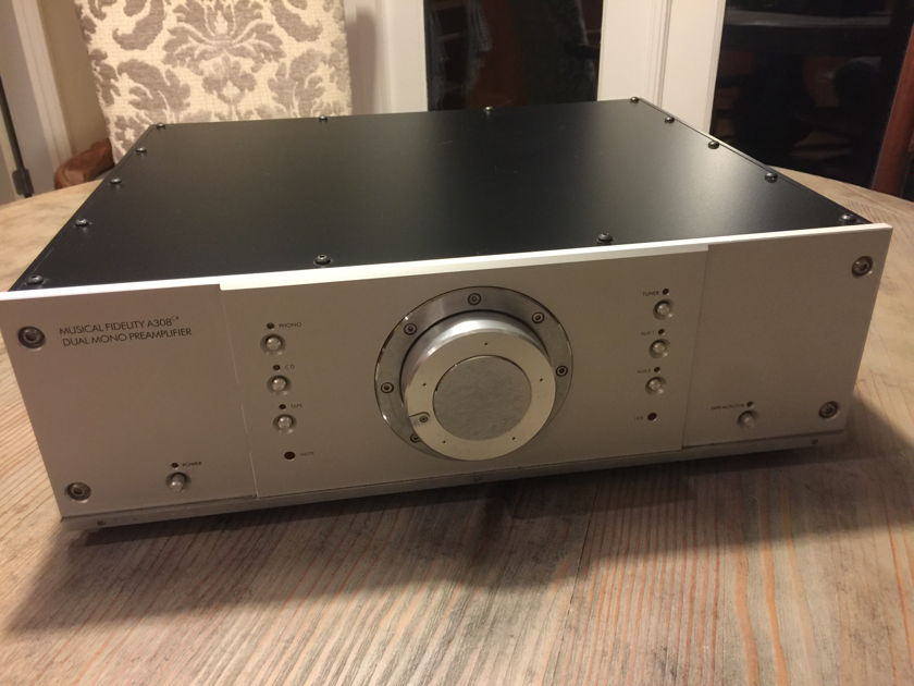 Musical Fidelity A-308cr pre