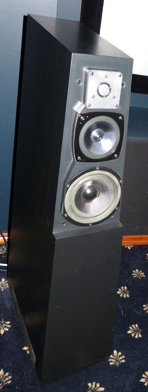 Vandersteen Quatro drivers exposed