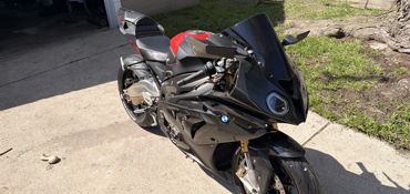2012 BMW S 1000 RR motorcycle for rent near Hazel Park, MI