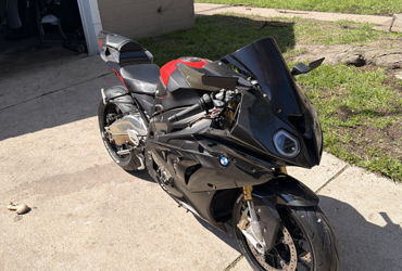 2012 BMW S 1000 RR motorcycle for rent near Hazel Park, MI