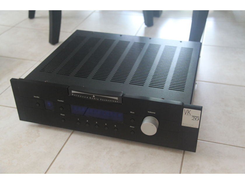 Balanced Audio Technology VK20 Solid State Preamplifier