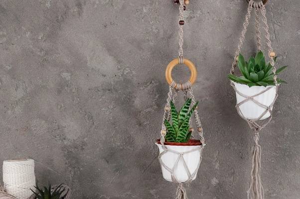 DIY Macrame Plant Hanger