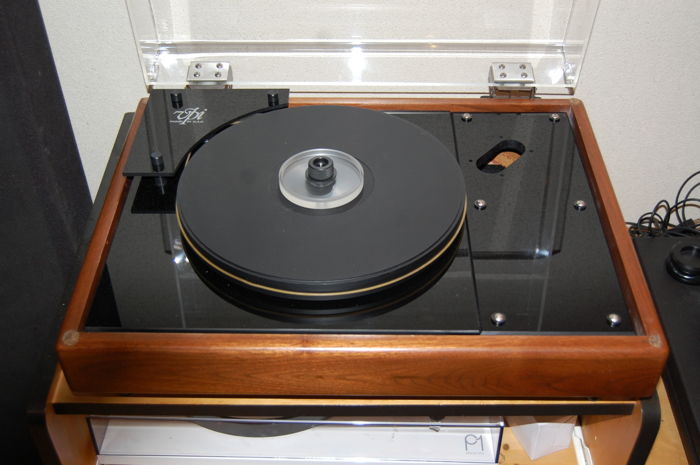 VPI Industries HW-19 mkIII with Dustcover Armboard cut ...