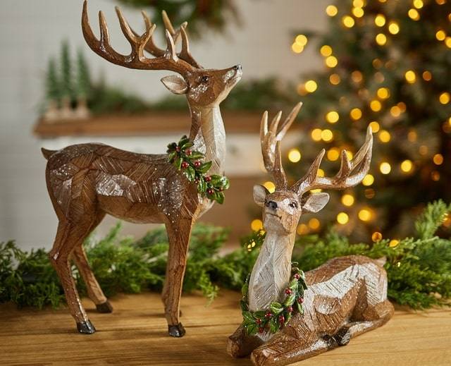 Raz Imports Wooden Sleigh With Winter Natural Arrangement and Pinecone Christmas Home Decor