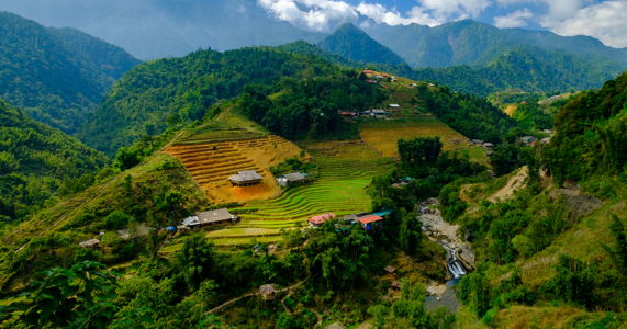 hmong-village-vietnam