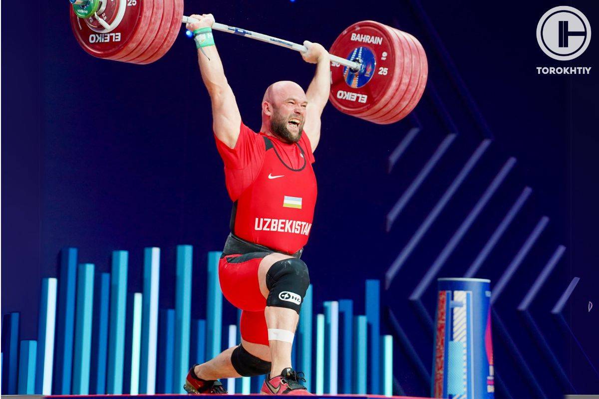 flat-powerlifting-shoes Hook Grip