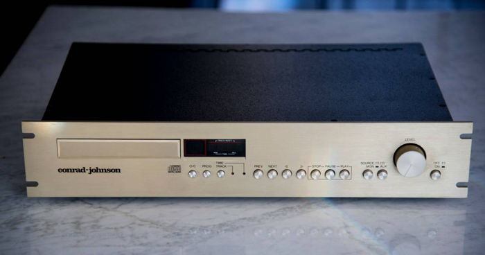 Conrad Johnson  DF-1 Line Stage Preamp and CD Player co...