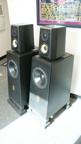 Aerial Acoustics 10T Floorstanding Speakers - SWEET!